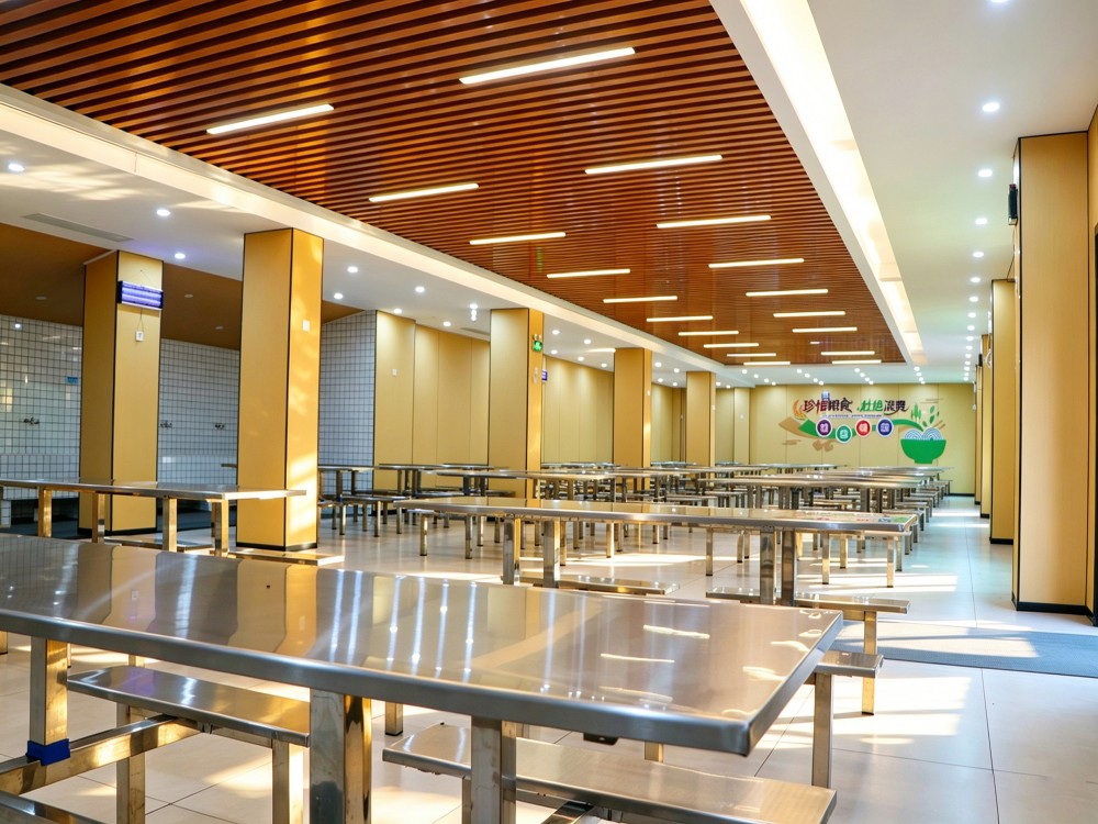 铜川全封闭叛逆小孩改变学校深度解析：用对方法，让孩子从对抗走向成长